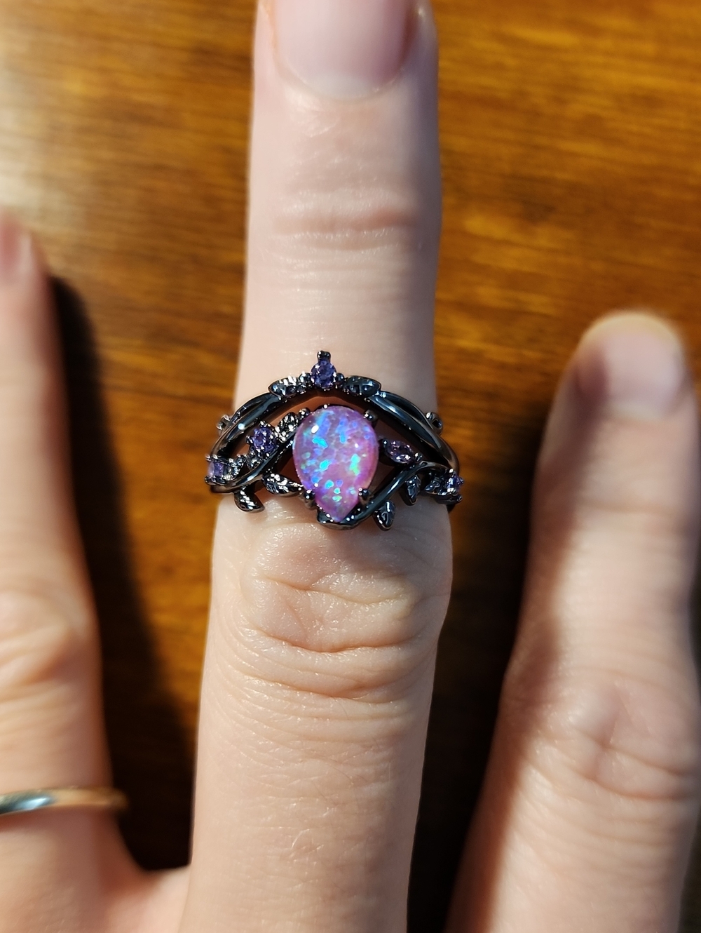 2pcs Set, Vintage Purple Pear Cut Synthetic Opal & Leaf Design With Rhinestones